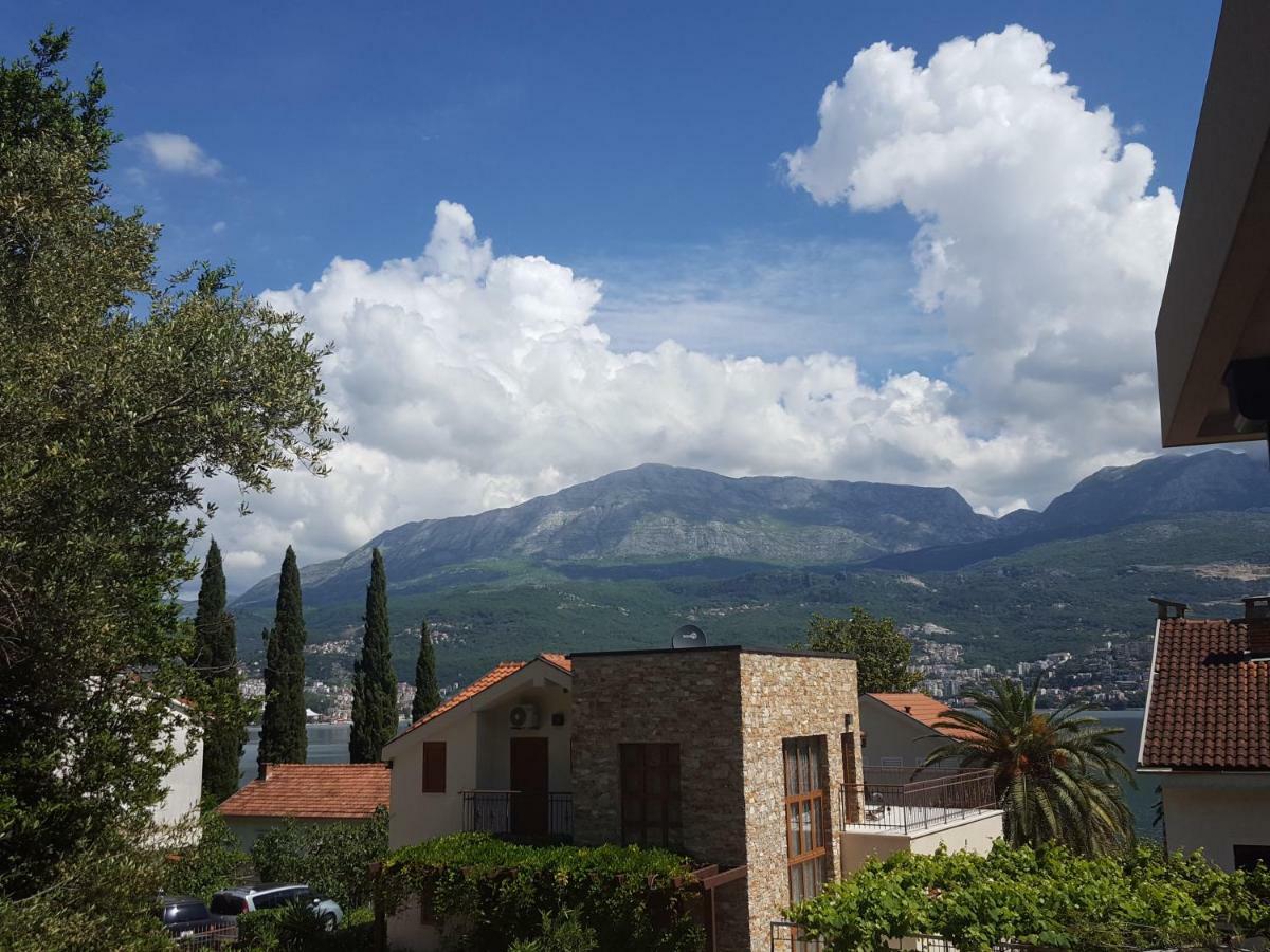 Guesthouse Laterna Herceg Novi Eksteriør billede
